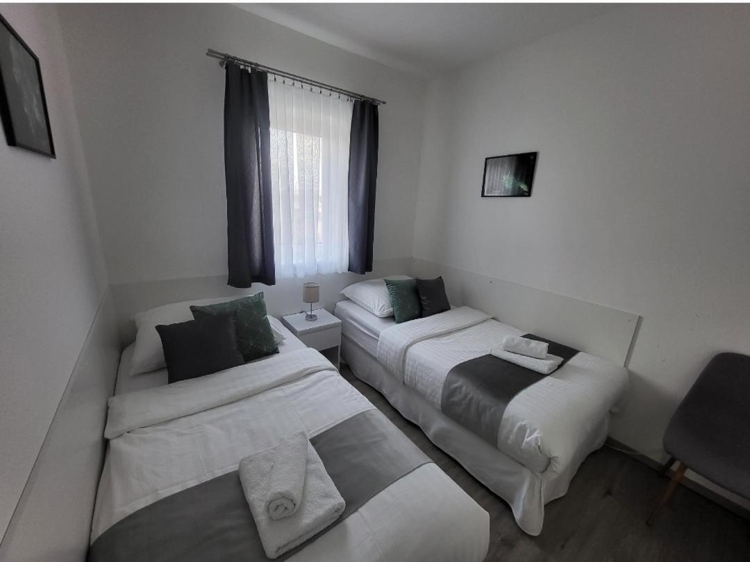Apartman Gabriela Roudne 外观 照片